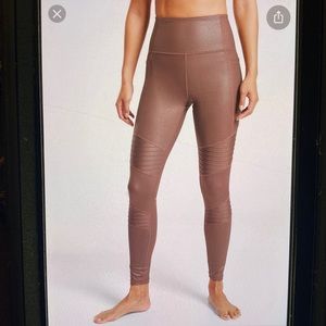 Athleta Women’s Dusty Rose High Rise Inclination Shimmer Moto Tight